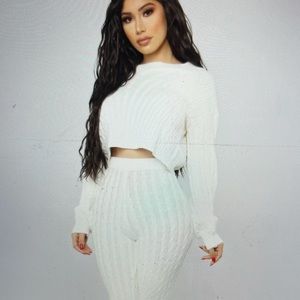 Fashion nova NWT 2 piece knit sweater top, pants